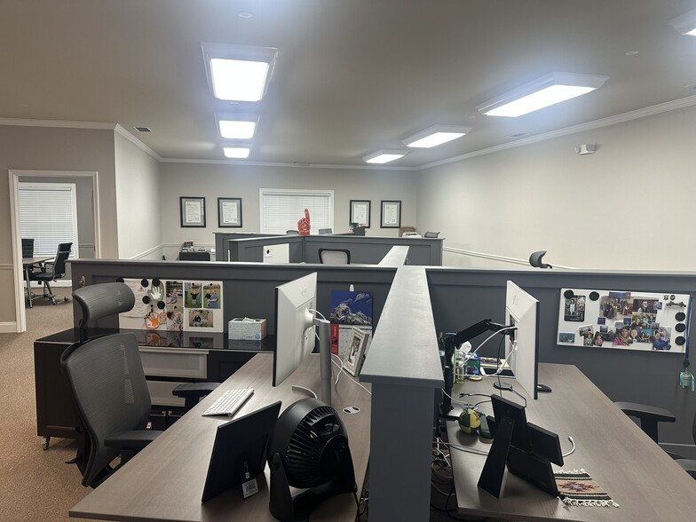 More Photos Of 5655 Lake Acworth Dr NW, Acworth Loft Creative Space For Lease