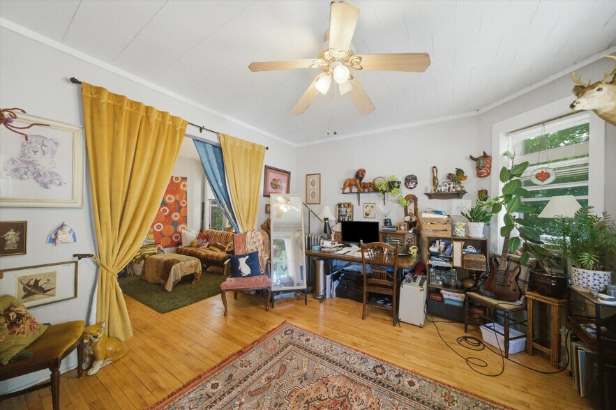 More Photos Of 3605-3607 W Palmer St, Chicago Apartments For Sale