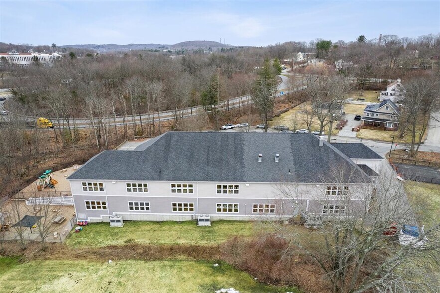 More Photos Of 443 W Lowell Ave, Haverhill Office For Sale