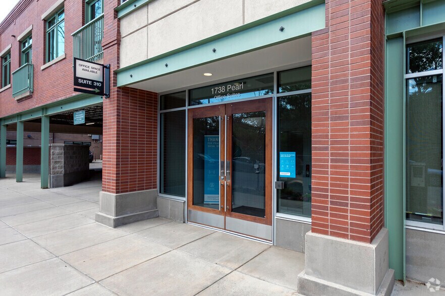 More Photos Of 2010 14th St, Boulder Unknown For Lease