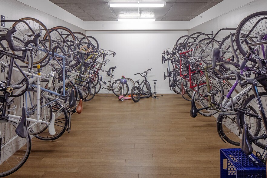 More Photos Of 3705 N Overlook Blvd, Portland Apartments For Sale