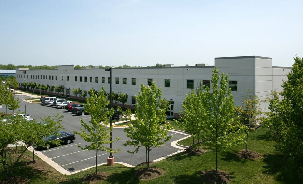 Primary Photo Of 7000 Gateway Ct, Manassas Warehouse For Lease