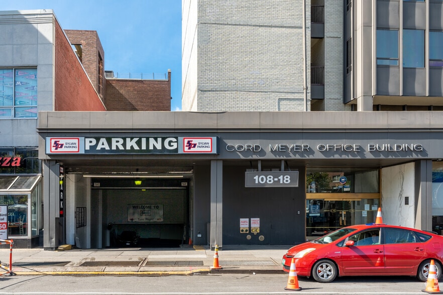 More Photos Of 108-18 Queens Blvd, Forest Hills Office For Lease