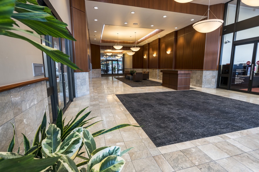 More Photos Of 530 Center St NE, Salem Office For Lease