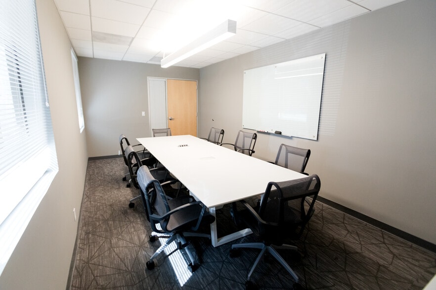 More Photos Of 4020 Moorpark Ave, San Jose Unknown For Lease