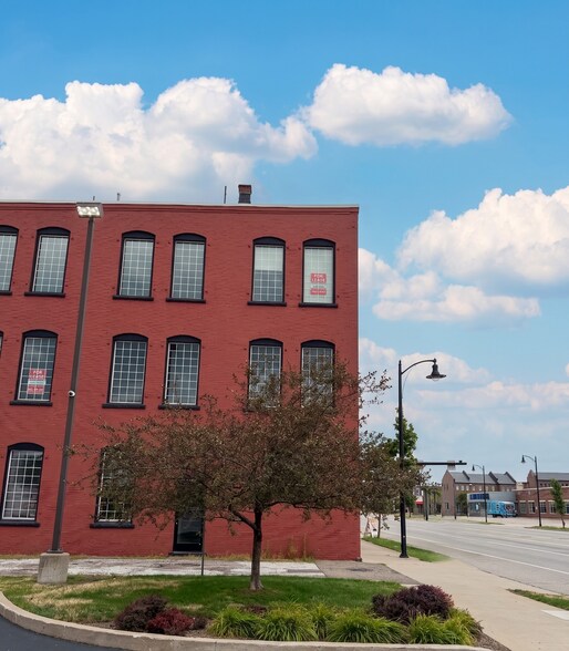 More Photos Of 152 W 12 St, Erie Office For Lease