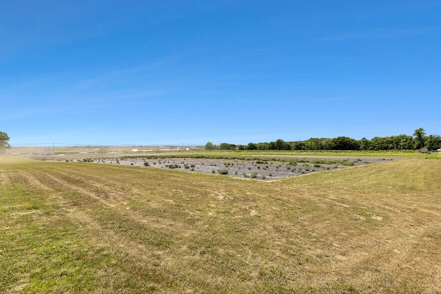 More Photos Of 3360 Sound Ave, Riverhead Land For Sale