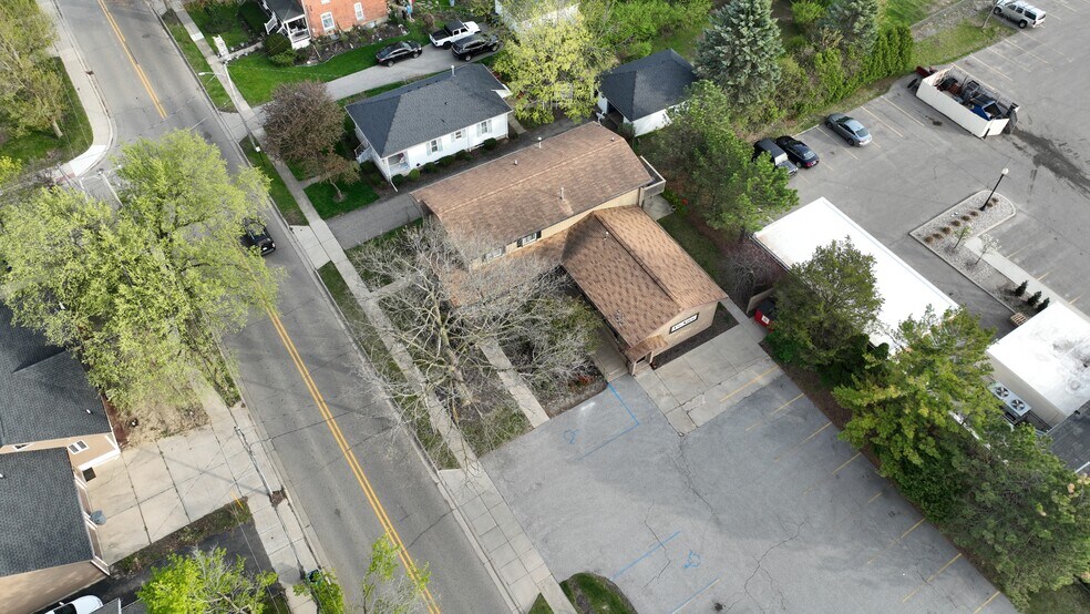 More Photos Of 11522 Davis St, Grand Blanc Office Residential For Sale