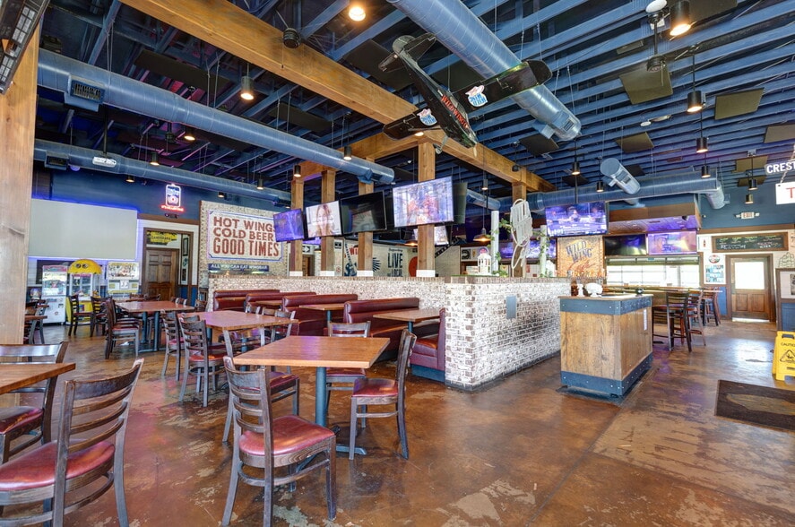 More Photos Of 3040 Capps Way, Opelika Restaurant For Sale