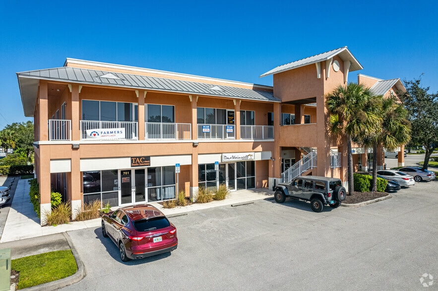 More Photos Of 3825 Beck Blvd, Naples Office For Sale