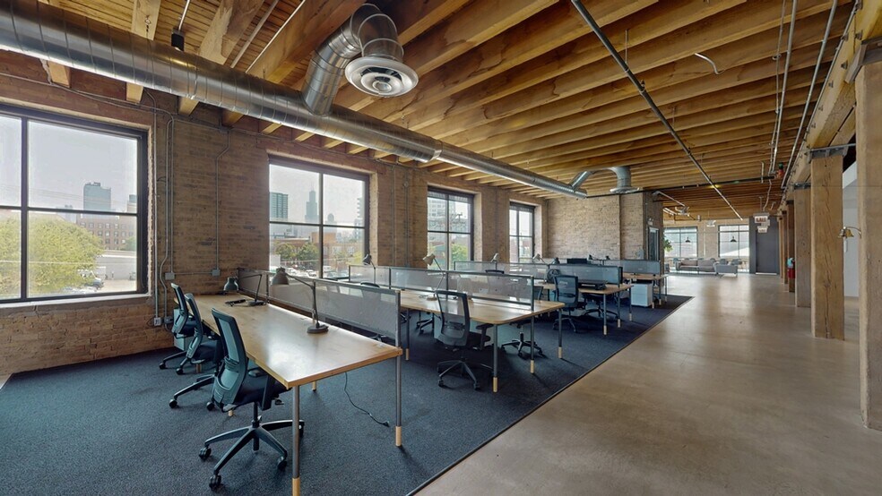 Primary Photo Of 1500 W Carroll Ave, Chicago Loft Creative Space For Lease