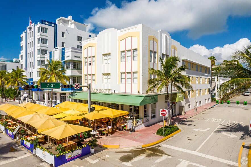 More Photos Of 660 Ocean Dr, Miami Beach Hotel For Sale