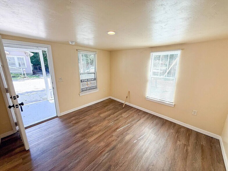 More Photos Of , Gainesville Multifamily For Sale