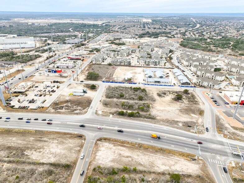 More Photos Of 211 Crossing, San Antonio Land For Sale