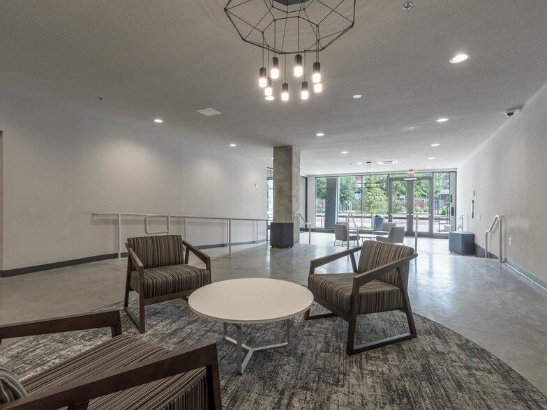 More Photos Of 1800 E 4th St, Austin Apartments For Sale