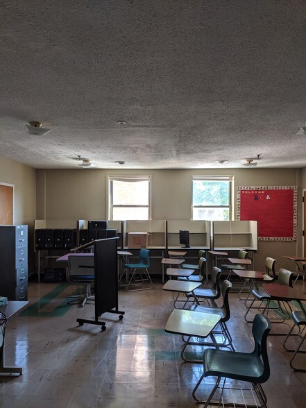 More Photos Of 192 9th St, Troy Schools For Sale
