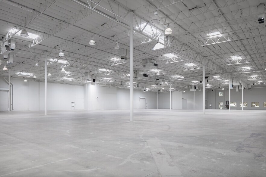 More Photos Of 6197 El Camino Real, Carlsbad Light Manufacturing For Sale