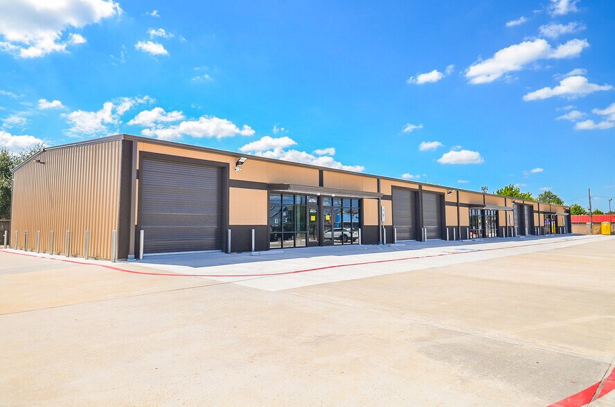 More Photos Of 17625 Kieth Harrow Blvd, Houston Warehouse For Lease