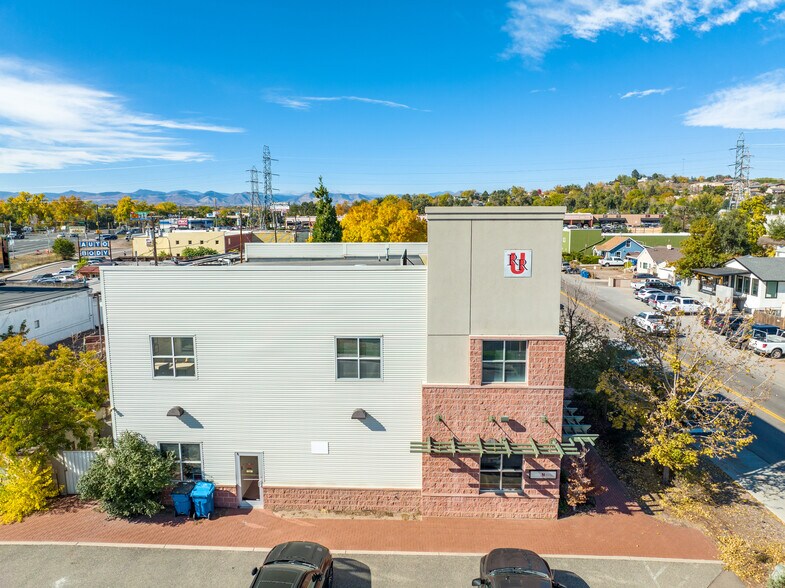 More Photos Of 2000 W Hamilton Pl, Englewood Office For Lease