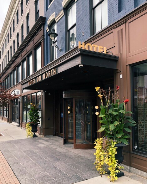 More Photos Of 297 North St, Pittsfield Hotel For Sale