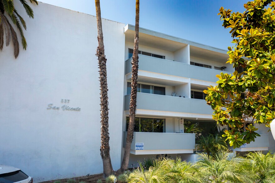 Primary Photo Of 537 San Vicente Blvd, Santa Monica Apartments For Sale