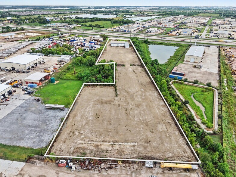 More Photos Of 11421 Interstate 10 E, Baytown Service For Lease