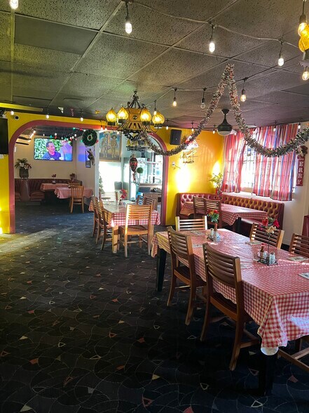 More Photos Of 15701-15733 Amar Rd, La Puente Unknown For Lease