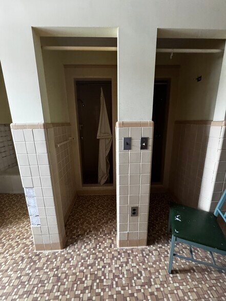 More Photos Of 11 Charter Oak Pl, Hartford Multifamily For Sale