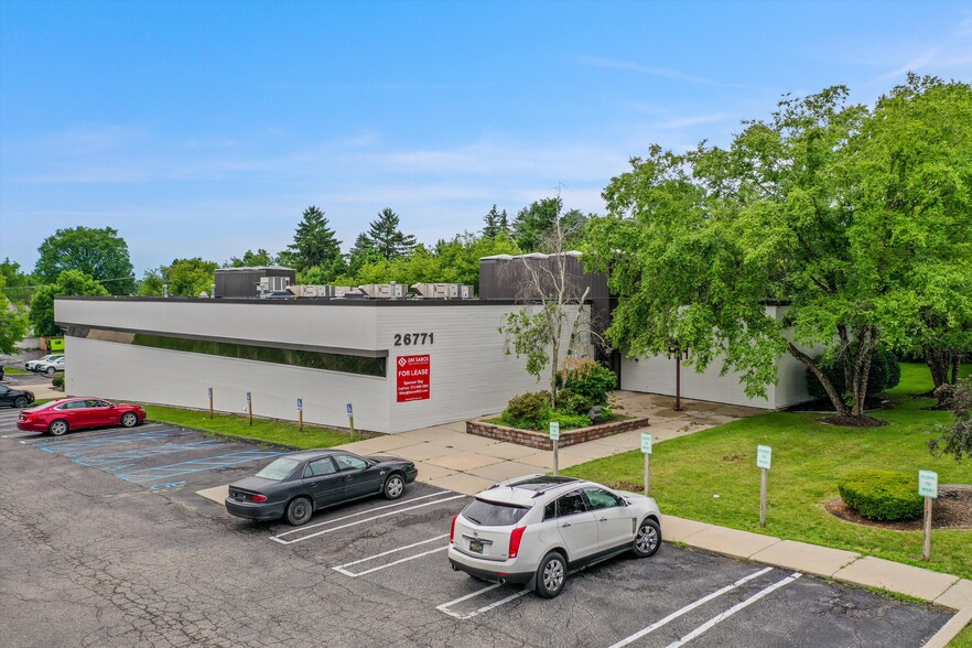 Primary Photo Of 26771 W 12 Mile Rd, Southfield Medical For Lease