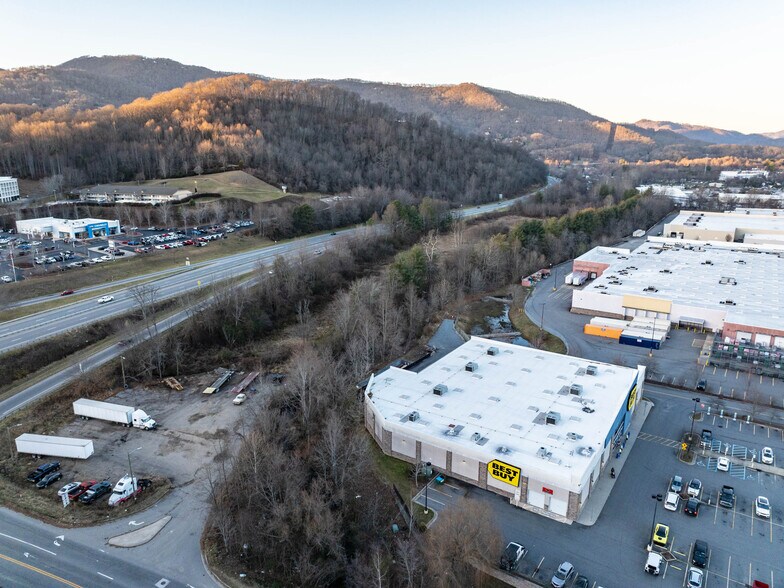 More Photos Of 00 Hyatt Creek rd, Waynesville Land For Sale