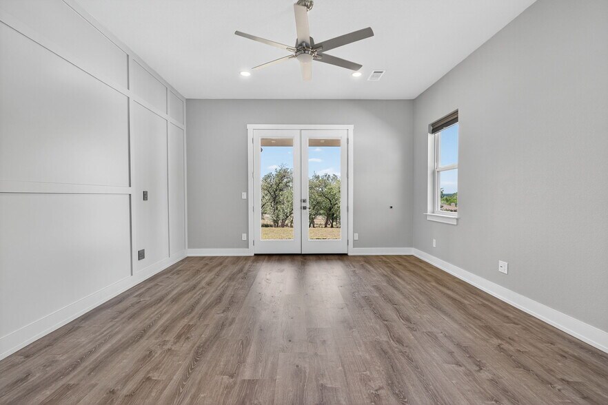 More Photos Of 21603 Thomas Cv, Lago Vista Land For Sale