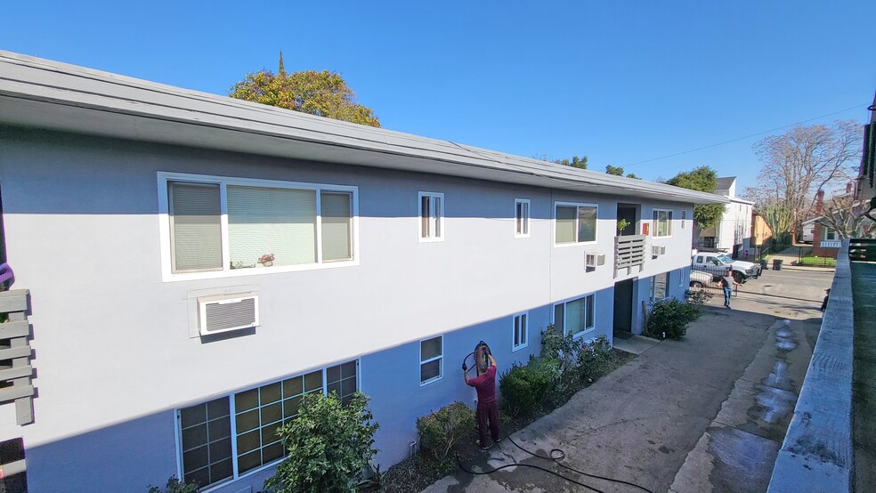 More Photos Of 525 N Lincoln St, Stockton Apartments For Sale