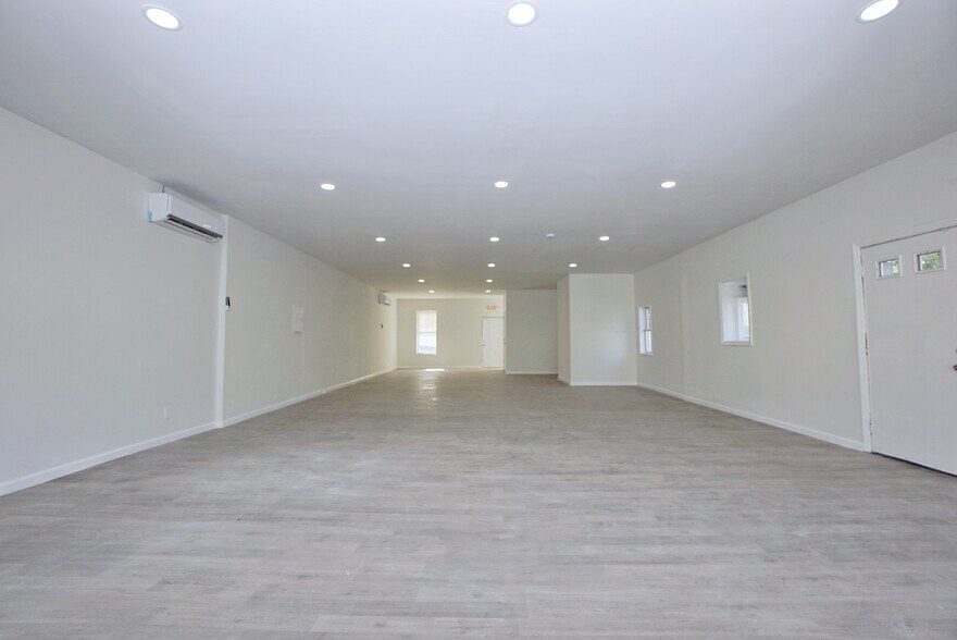 More Photos Of 949 Adelphia-Farmingdale Rd, Howell Loft Creative Space For Sale