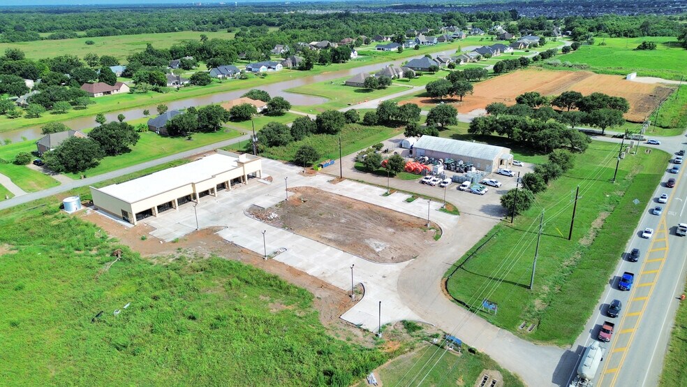 More Photos Of 3420 FM 723, Rosenberg Storefront For Lease