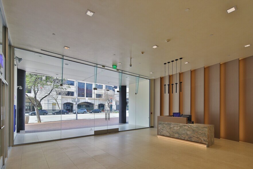 More Photos Of 70 S Lake Ave, Pasadena Office For Lease