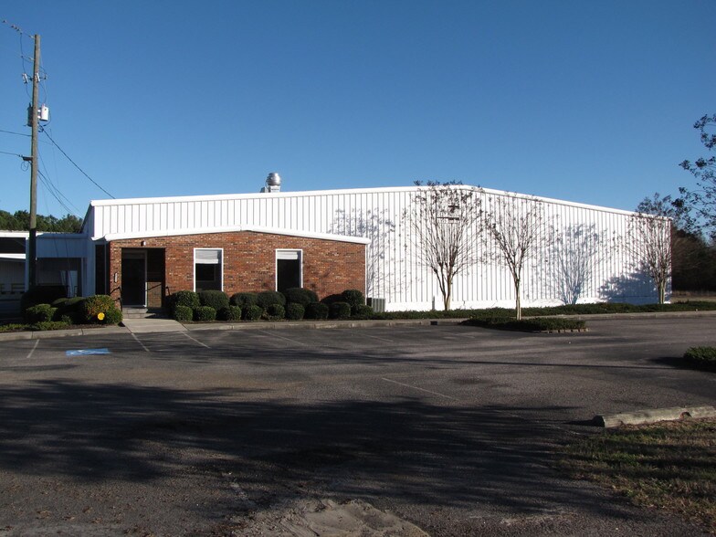 Primary Photo Of 2526 Mike Padgett Hwy, Augusta Truck Terminal For Lease