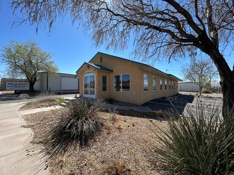 Primary Photo Of 808 Gibson Blvd SE, Albuquerque Manufacturing For Sale
