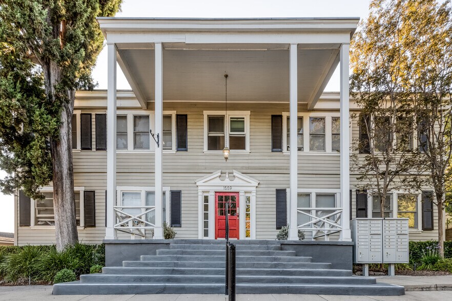 More Photos Of 1559 N Hill Ave, Pasadena Apartments For Sale