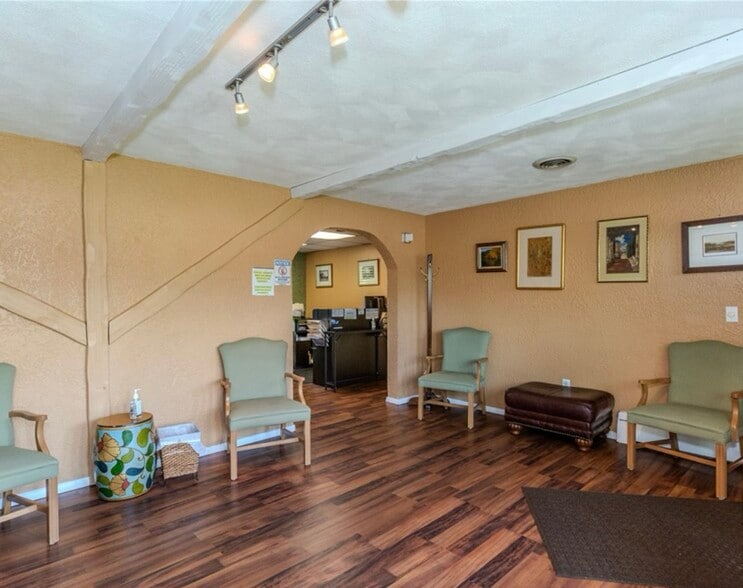 More Photos Of 230 Airport Rd, Warwick Office For Sale