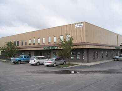 More Photos Of 2901 W Broadway St, Missoula Flex For Lease
