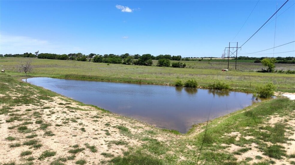 More Photos Of 310 Hatter Dr, Moody Land For Sale