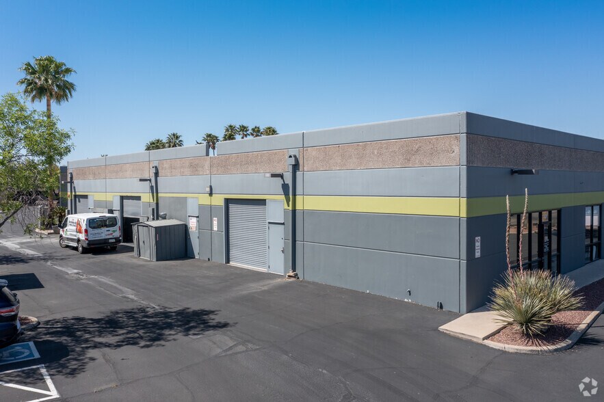 More Photos Of 1601 S Pantano Rd, Tucson Light Manufacturing For Lease