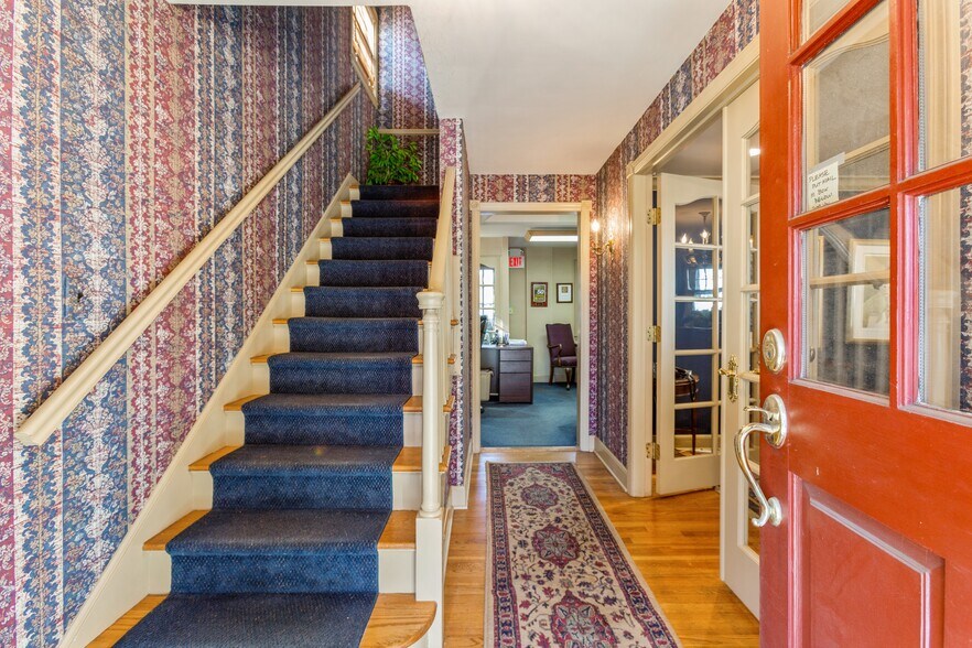 More Photos Of 1829 Front St, Scotch Plains Office Residential For Sale