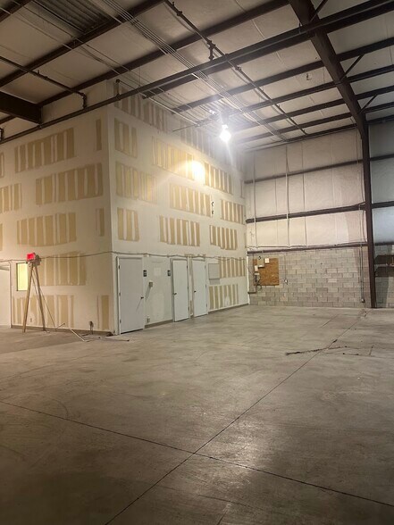 More Photos Of 161 Commerce Rd, Boynton Beach Warehouse For Sale