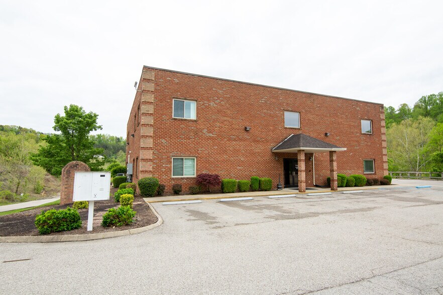 More Photos Of 4003 Out Look Dr, Hurricane Office For Sale