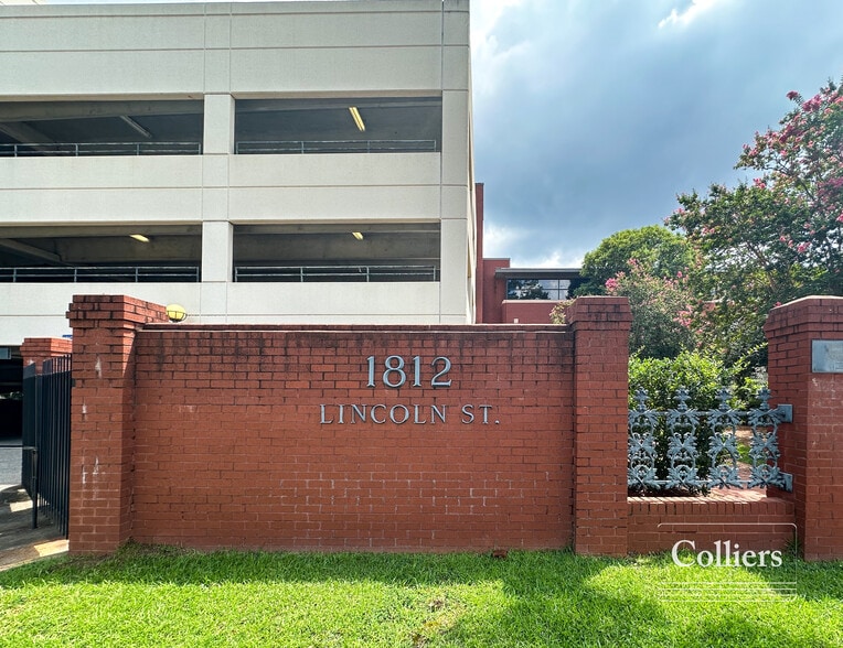 More Photos Of 1812 Lincoln St, Columbia Office For Sale