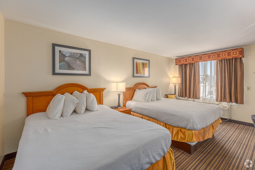 More Photos Of 1015 S Haynes Ave, Miles City Hotel For Sale