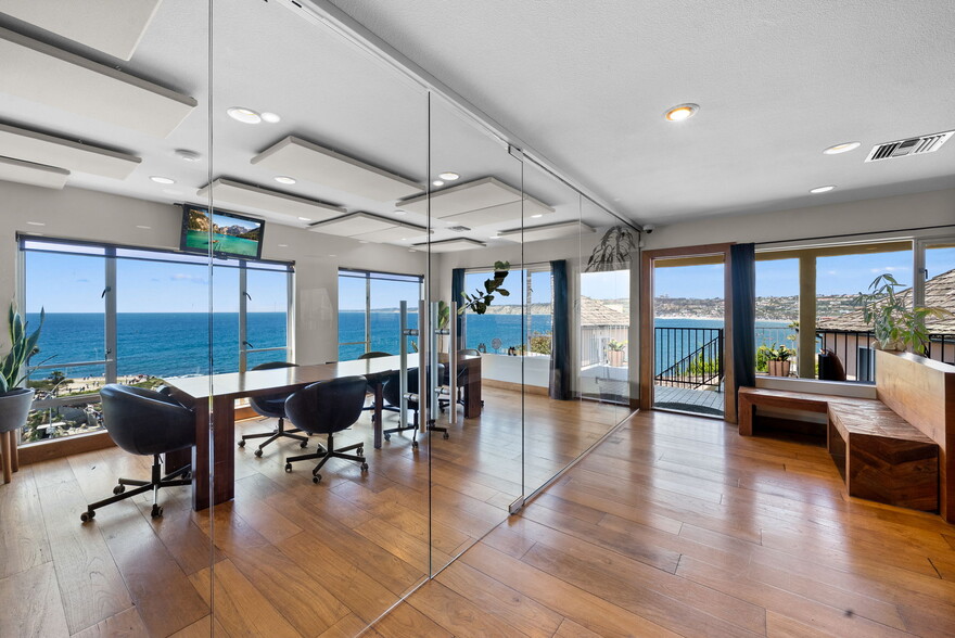 More Photos Of 1218-1224 Prospect St, La Jolla Office For Lease