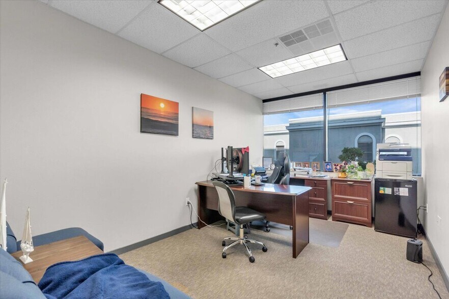 More Photos Of 1001 3rd Ave W, Bradenton Medical For Lease