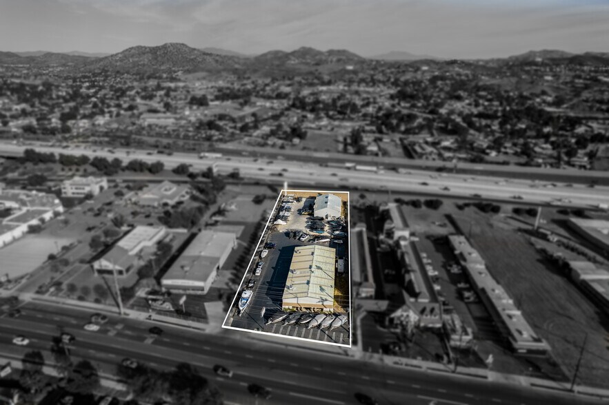 More Photos Of 1701-1711 Hamner Ave, Norco Showroom For Lease